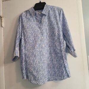 Croft & Barrow Floral  Button Down White and Blue Shirt  67% Cotton Size M
